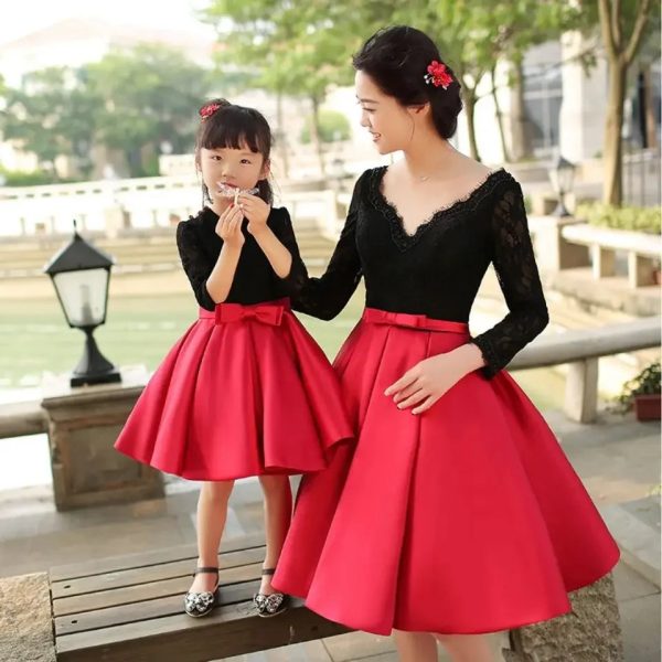 Elegant  Mother Daughter Dress Patchwork Lace Mom Kid Matching Dresses Girls Princess Fist Communion Mom Kid Matching Dress - Image 6